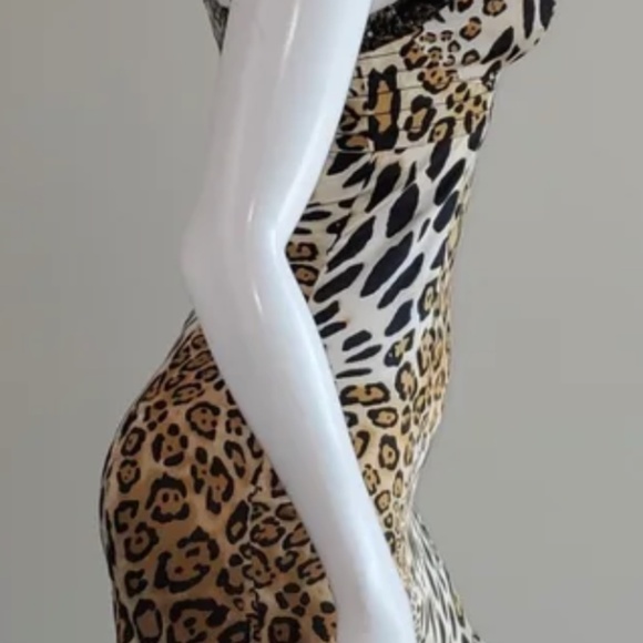 Early 2000’s Millennial Guess Jeans Leopard Dress - size 7 - Picture 9 of 9